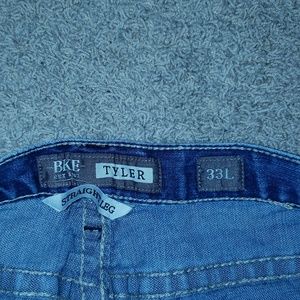 Means BKE jeans.
